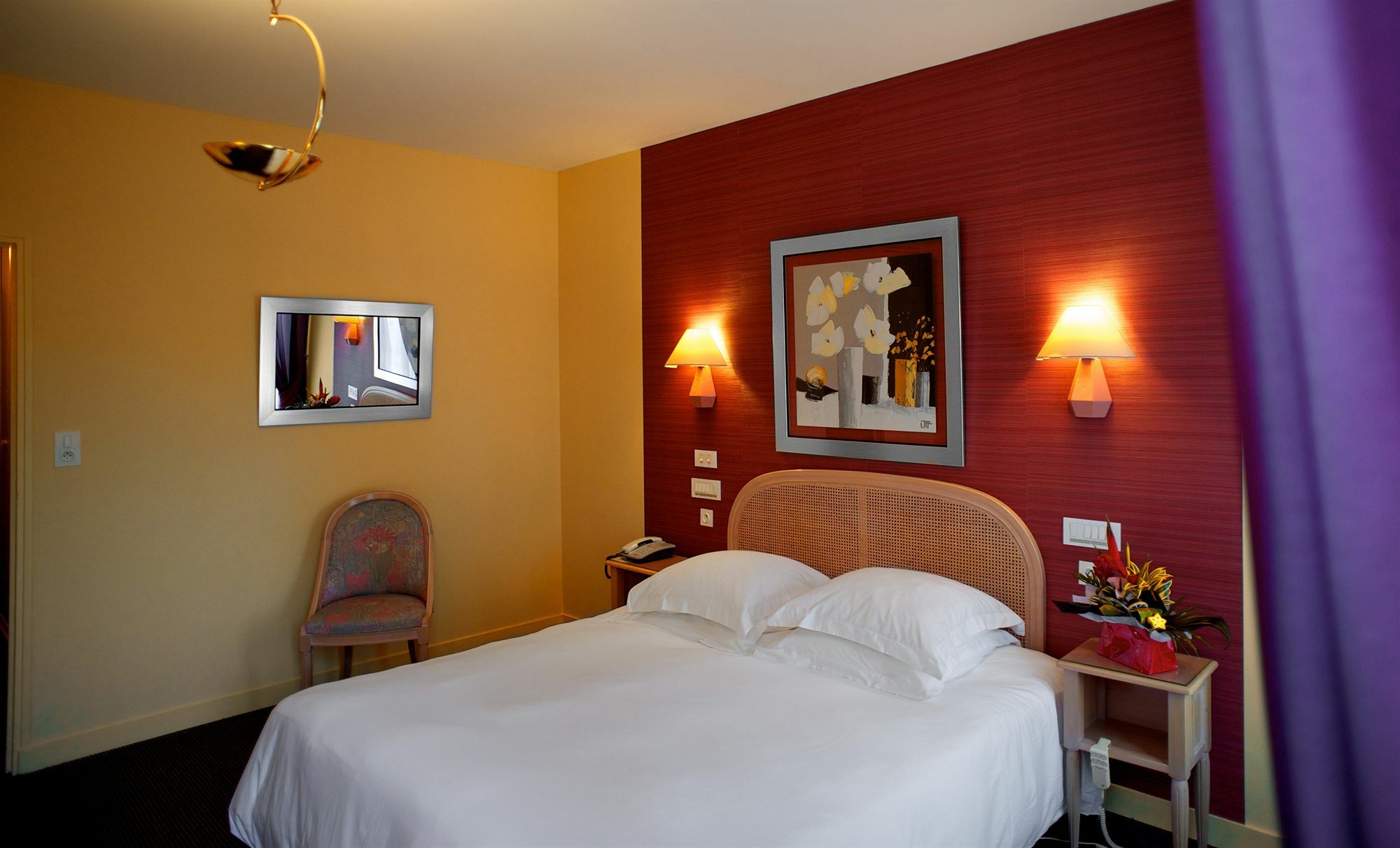 Grand Hotel De Courtoisville - Piscine & Spa, The Originals Relais Saint-Malo Exterior foto